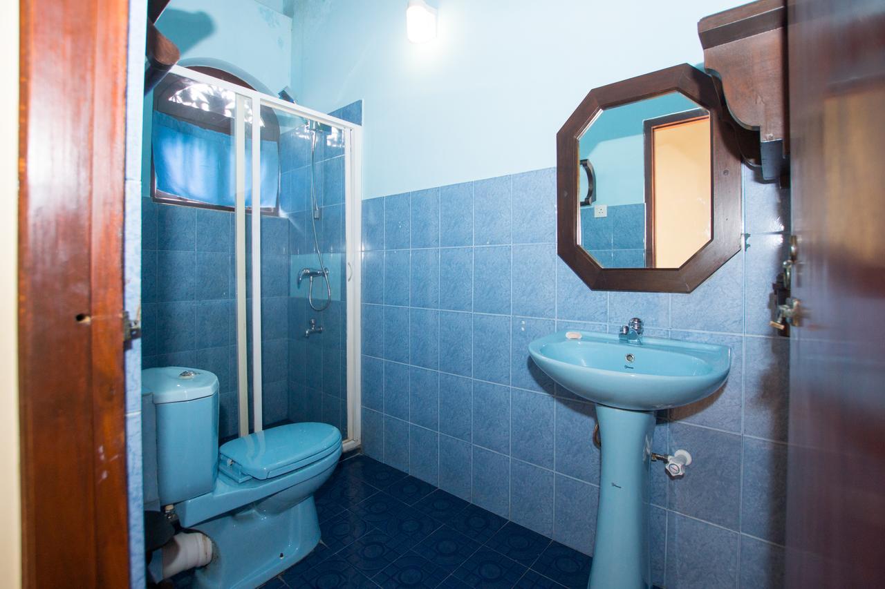 Hotel Dhammika Unawatuna Esterno foto