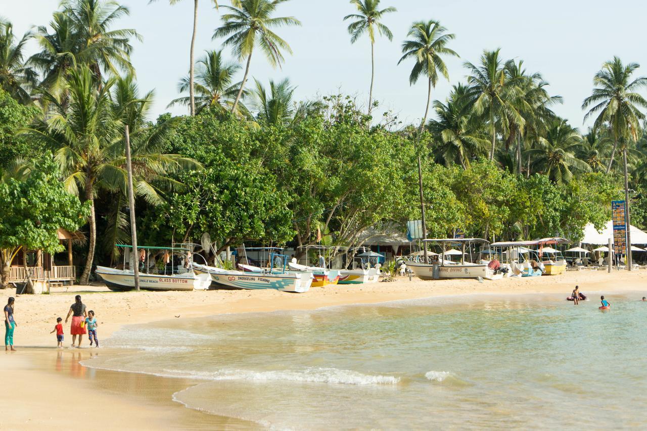 Hotel Dhammika Unawatuna Esterno foto