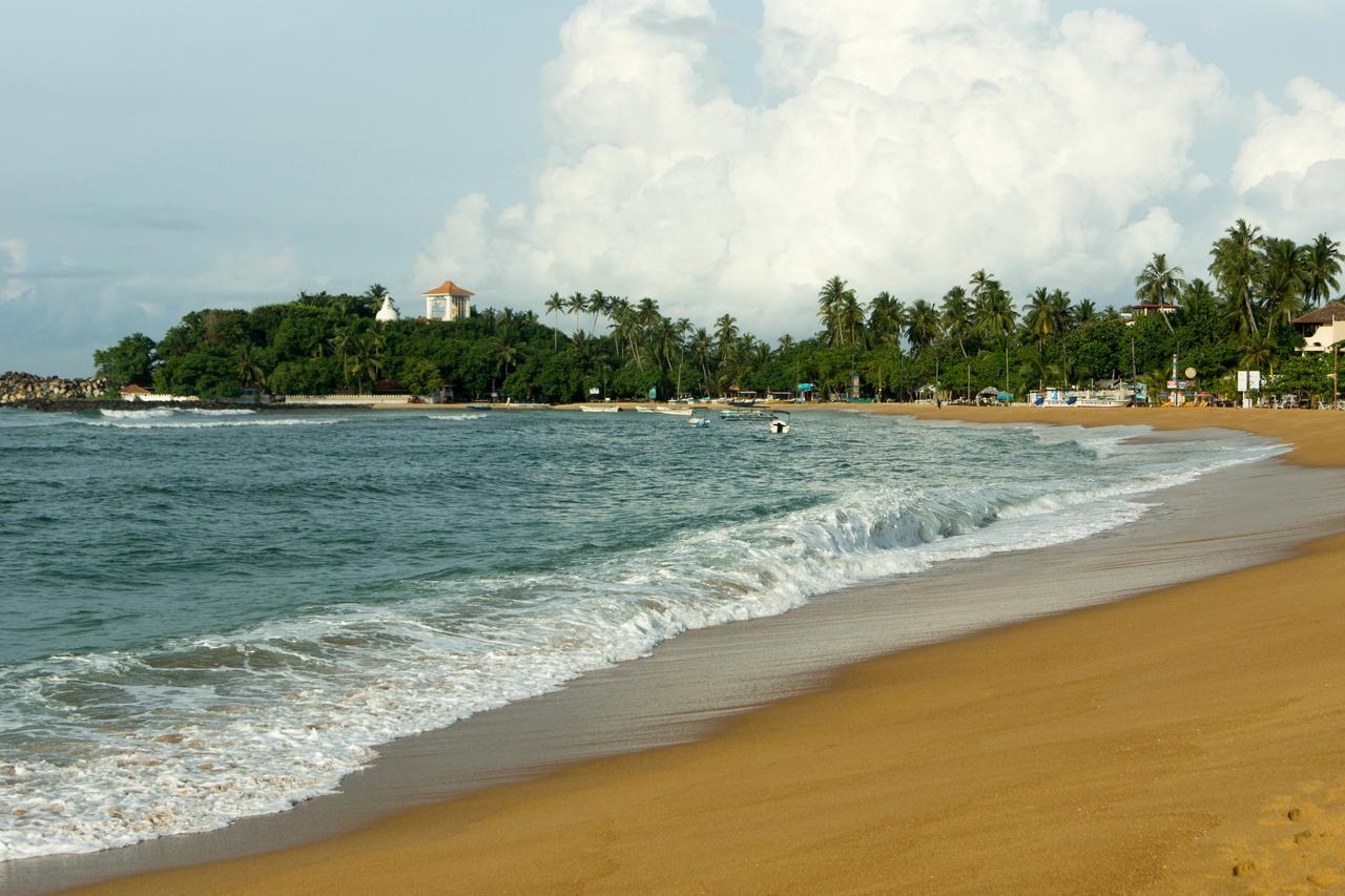 Hotel Dhammika Unawatuna Esterno foto